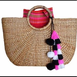 JADEtribe Beach Basket Large Tassle Pink/Black